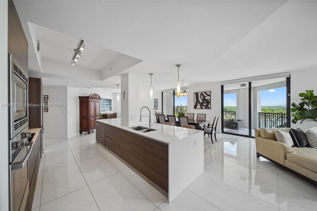 Active With Contract: $1,800,000 (4 beds, 4 baths, 2234 Square Feet)