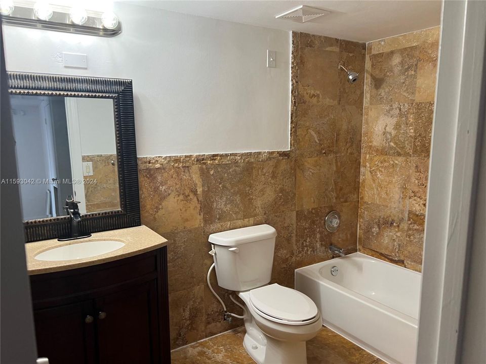 2nd Bathroom