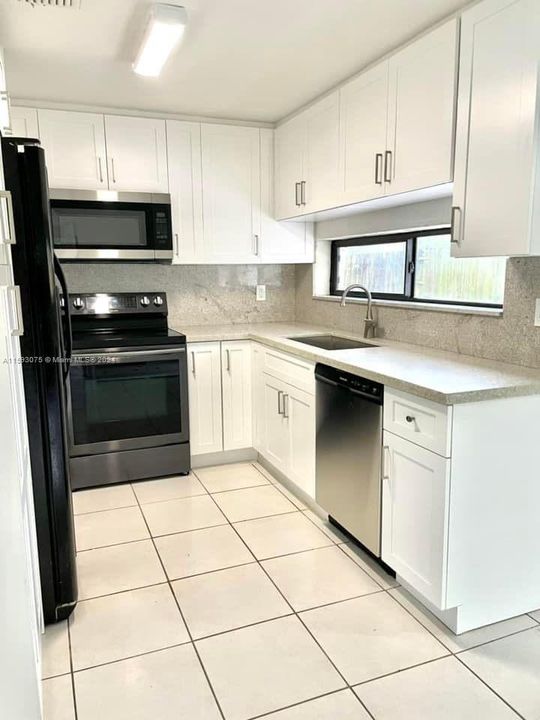 For Rent: $3,300 (3 beds, 2 baths, 1340 Square Feet)