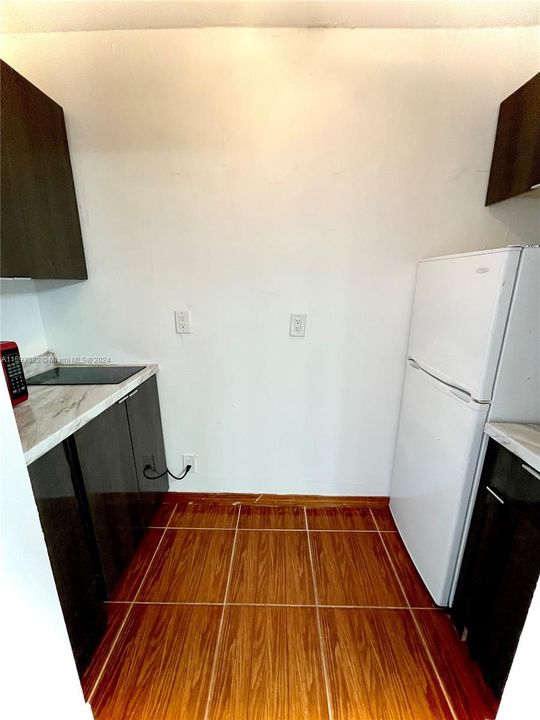 Recently Rented: $1,349 (1 beds, 1 baths, 0 Square Feet)