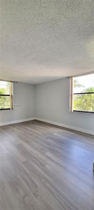 Recently Rented: $1,900 (1 beds, 1 baths, 614 Square Feet)