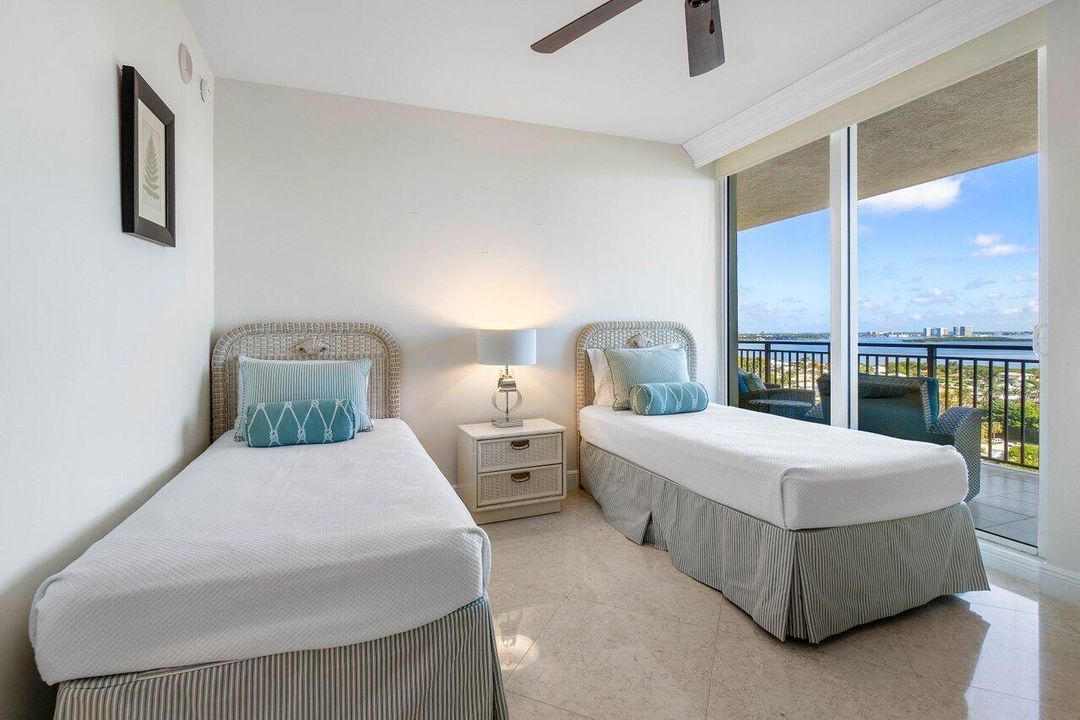 019-3800NorthOceanDrive-1651-RivieraBeac