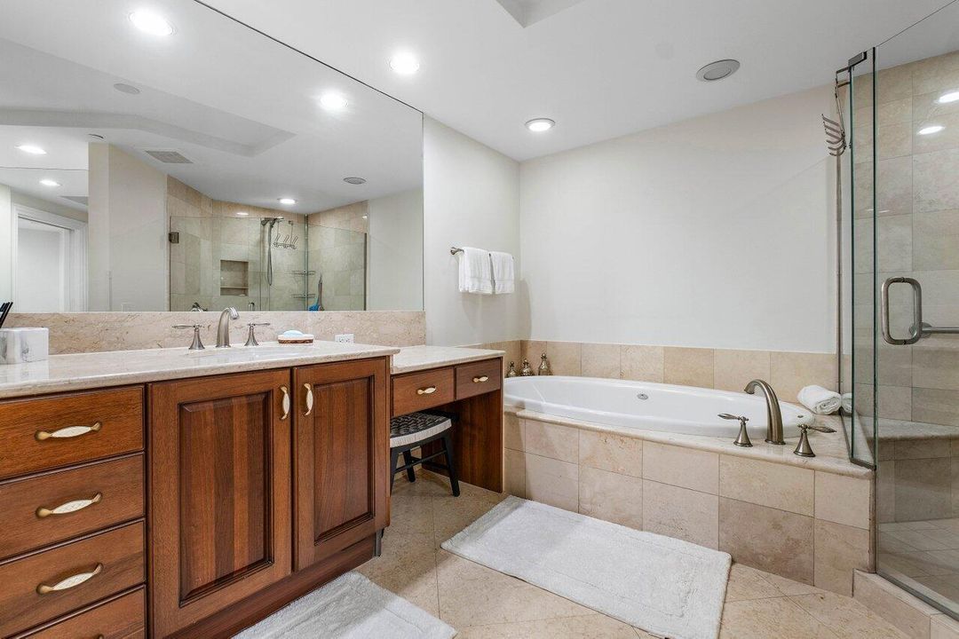 015-3800NorthOceanDrive-1651-RivieraBeac