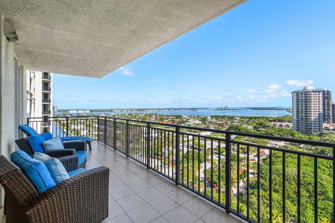 028-3800NorthOceanDrive-1651-RivieraBeac