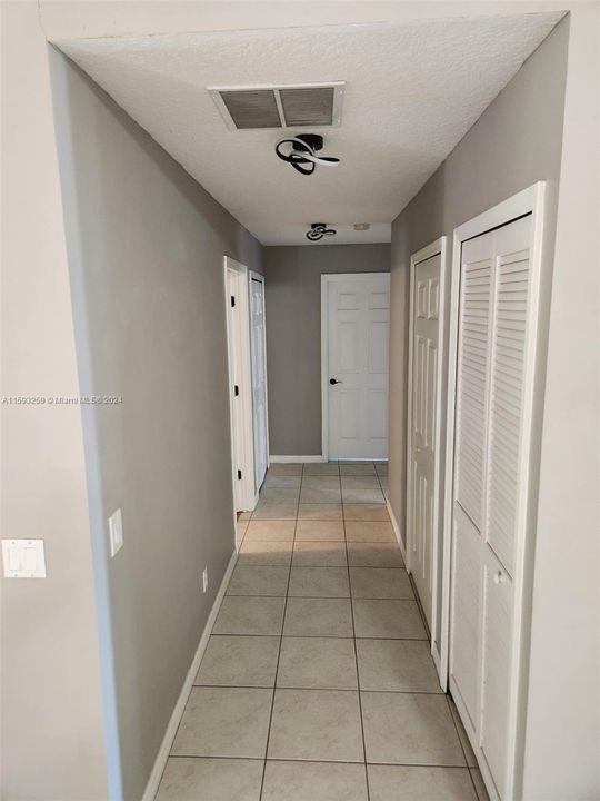 Recently Rented: $2,500 (3 beds, 2 baths, 1749 Square Feet)