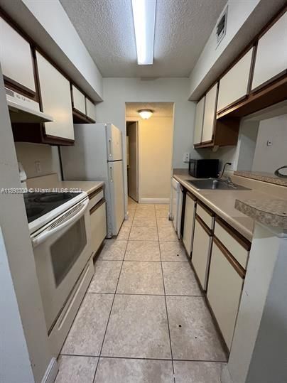 En Venta: $155,000 (1 camas, 1 baños, 695 Pies cuadrados)