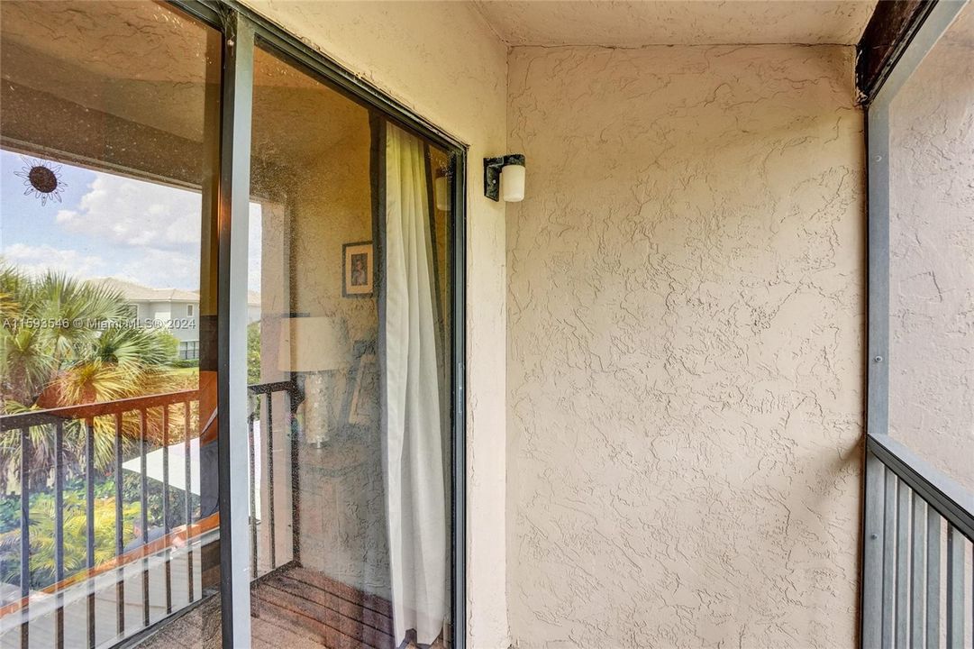 For Sale: $379,900 (3 beds, 2 baths, 1450 Square Feet)