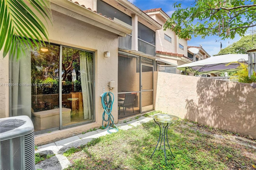 For Sale: $379,900 (3 beds, 2 baths, 1450 Square Feet)