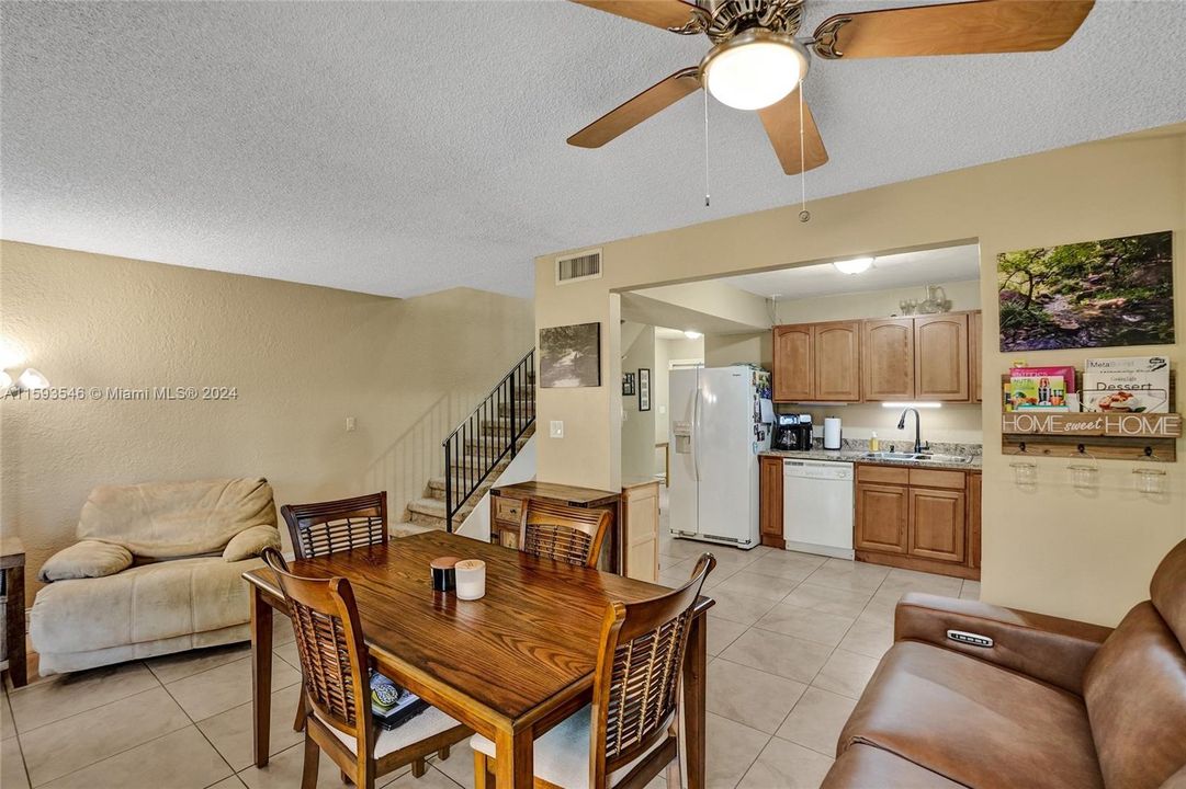 For Sale: $379,900 (3 beds, 2 baths, 1450 Square Feet)