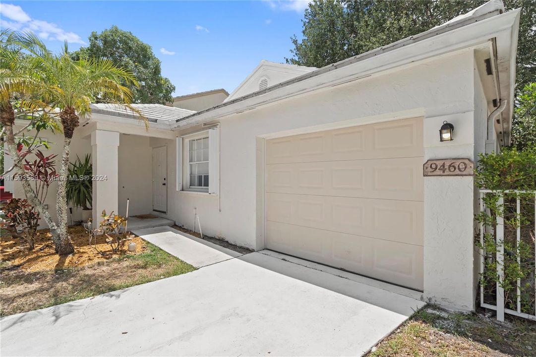 Recently Sold: $499,000 (2 beds, 2 baths, 1368 Square Feet)