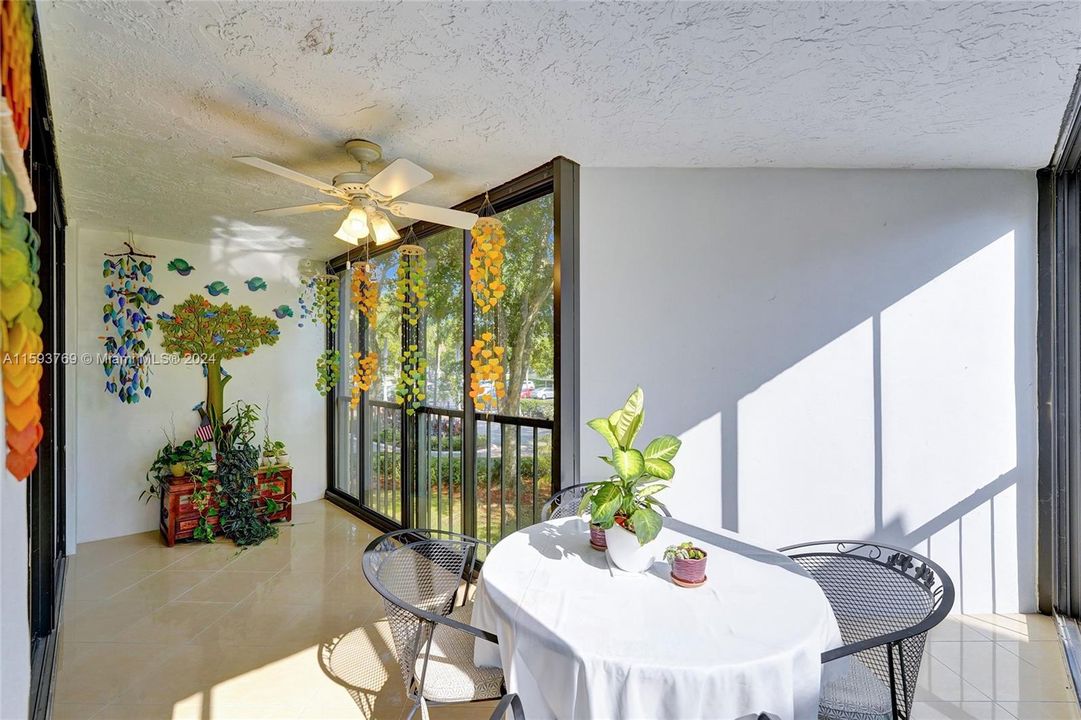 Active With Contract: $365,500 (2 beds, 2 baths, 1235 Square Feet)