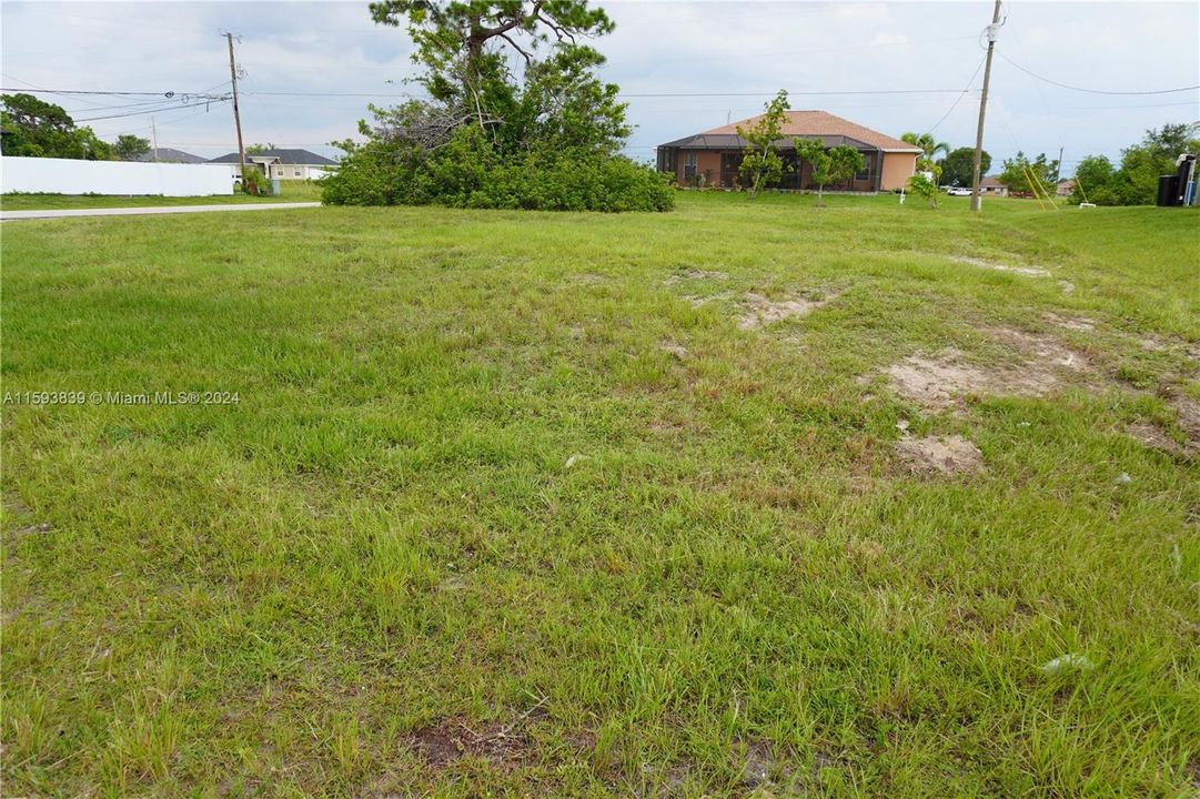 For Sale: $60,000 (0.24 acres)