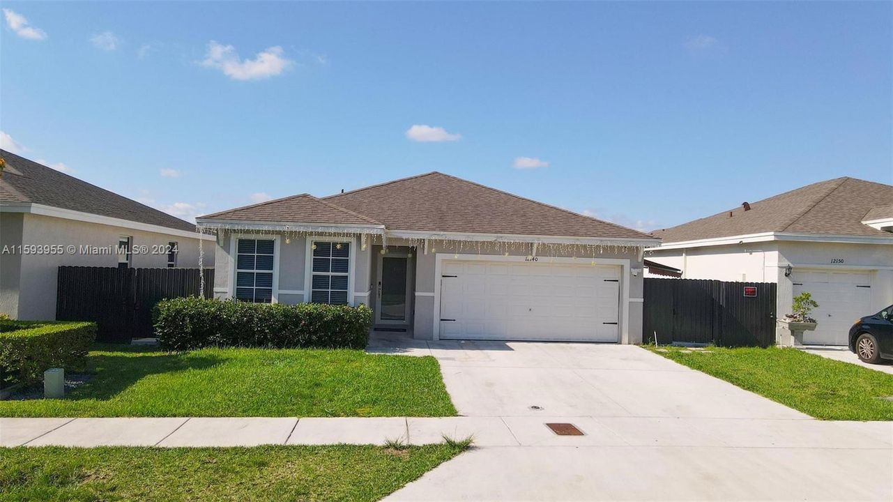 Active With Contract: $3,600 (4 beds, 2 baths, 1740 Square Feet)