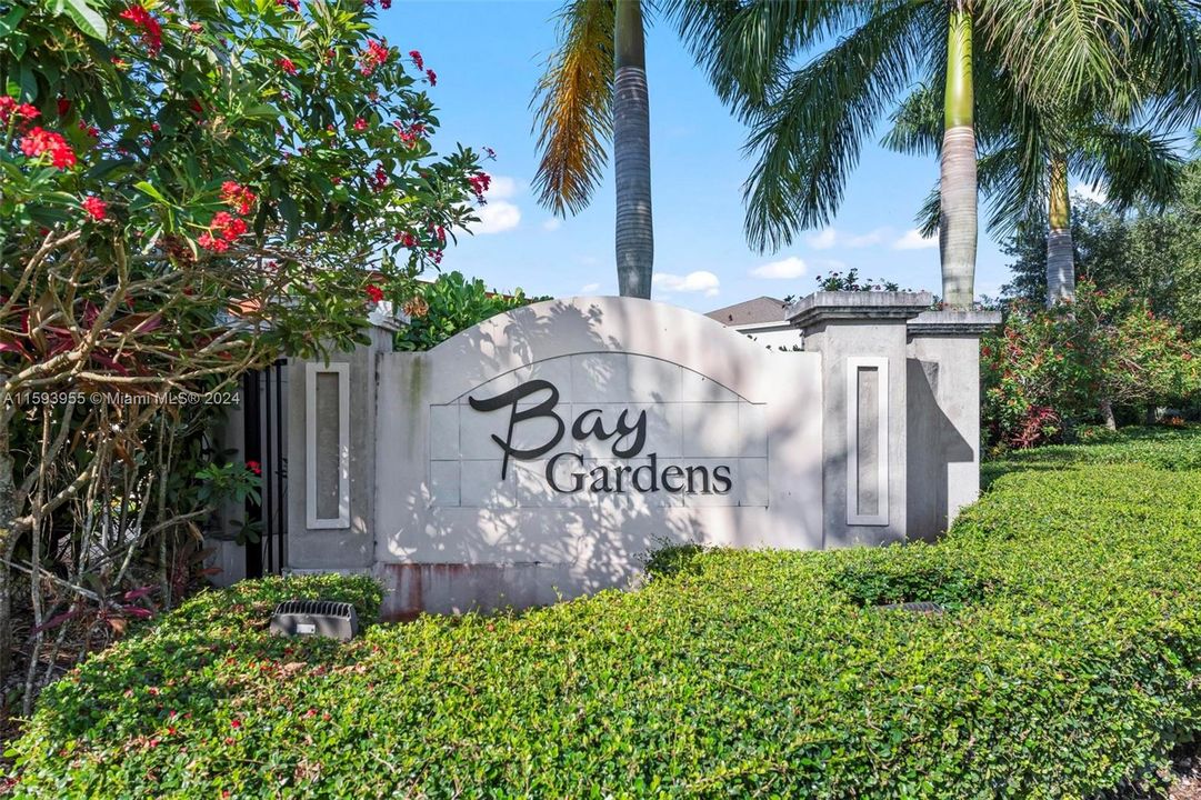 Active With Contract: $3,600 (4 beds, 2 baths, 1740 Square Feet)