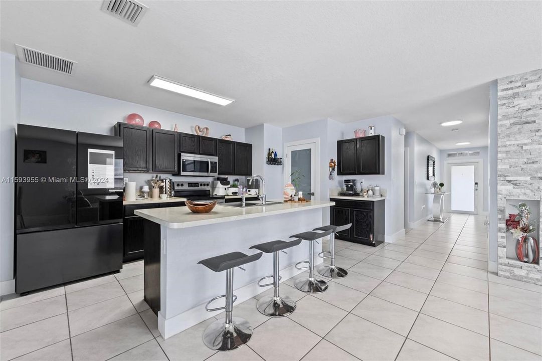 Active With Contract: $3,600 (4 beds, 2 baths, 1740 Square Feet)