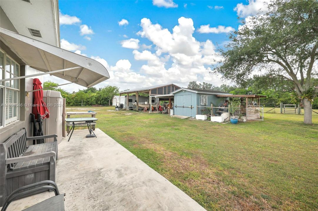 For Sale: $1,250,000 (3 beds, 2 baths, 1650 Square Feet)