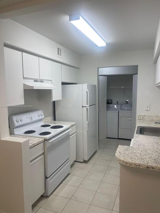 Recently Rented: $2,200 (2 beds, 2 baths, 850 Square Feet)