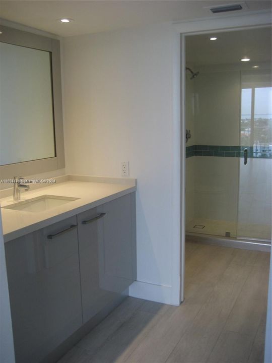 Active With Contract: $8,450 (2 beds, 2 baths, 1875 Square Feet)