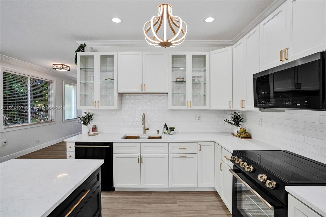 Recientemente alquilado: $5,900 (3 camas, 2 baños, 2164 Pies cuadrados)