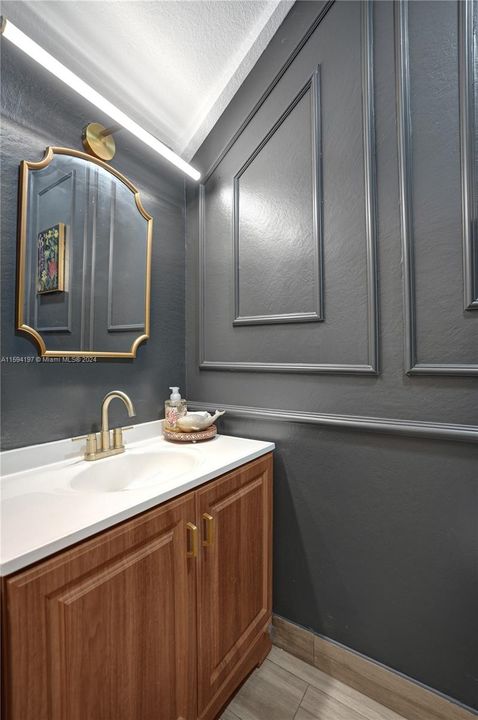 Power room attached to flex room