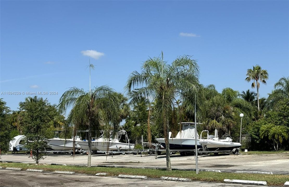 Boat/RV/Camper/Commercial Vehicle Parking Lot