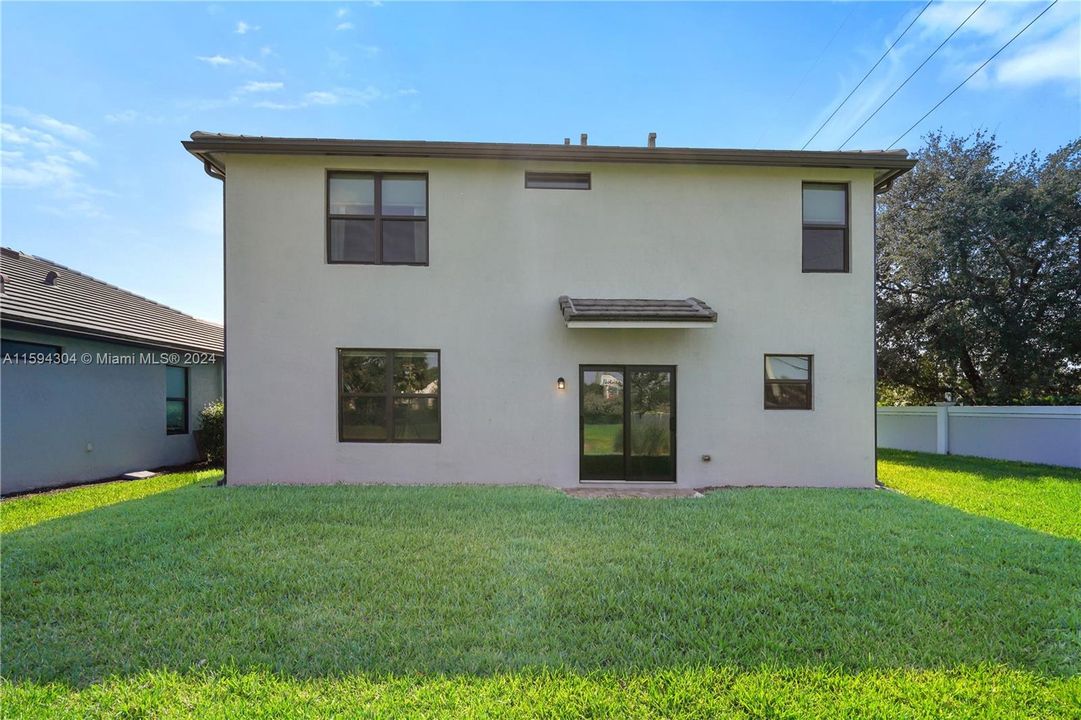 Active With Contract: $675,000 (5 beds, 3 baths, 2299 Square Feet)