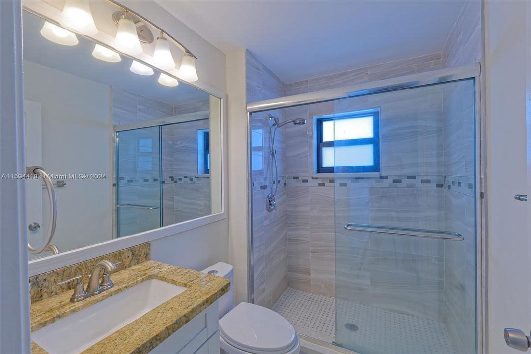 Recently Rented: $5,900 (4 beds, 3 baths, 2625 Square Feet)