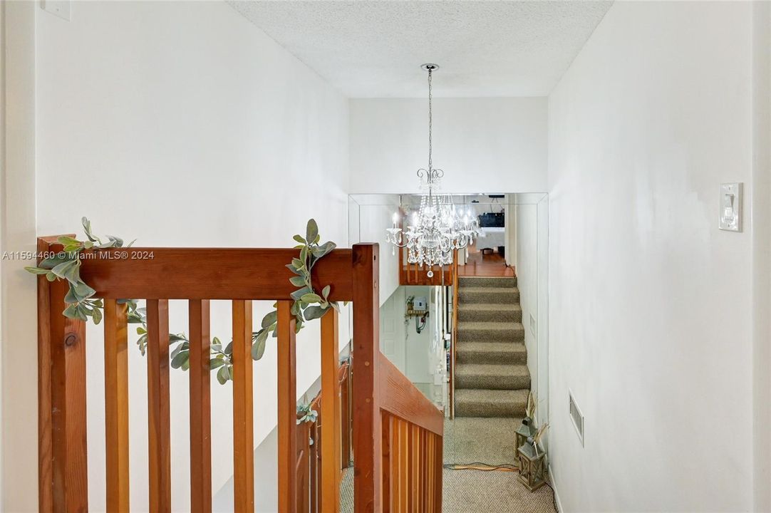 Active With Contract: $450,000 (3 beds, 2 baths, 1654 Square Feet)