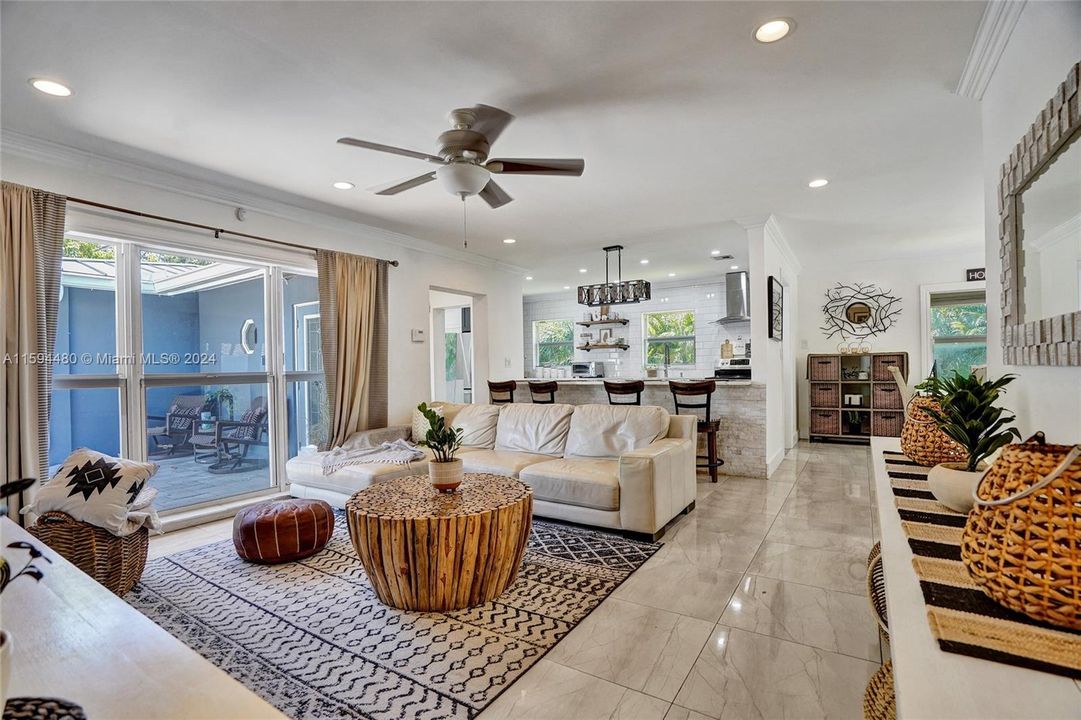 Active With Contract: $1,399,000 (4 beds, 3 baths, 0 Square Feet)