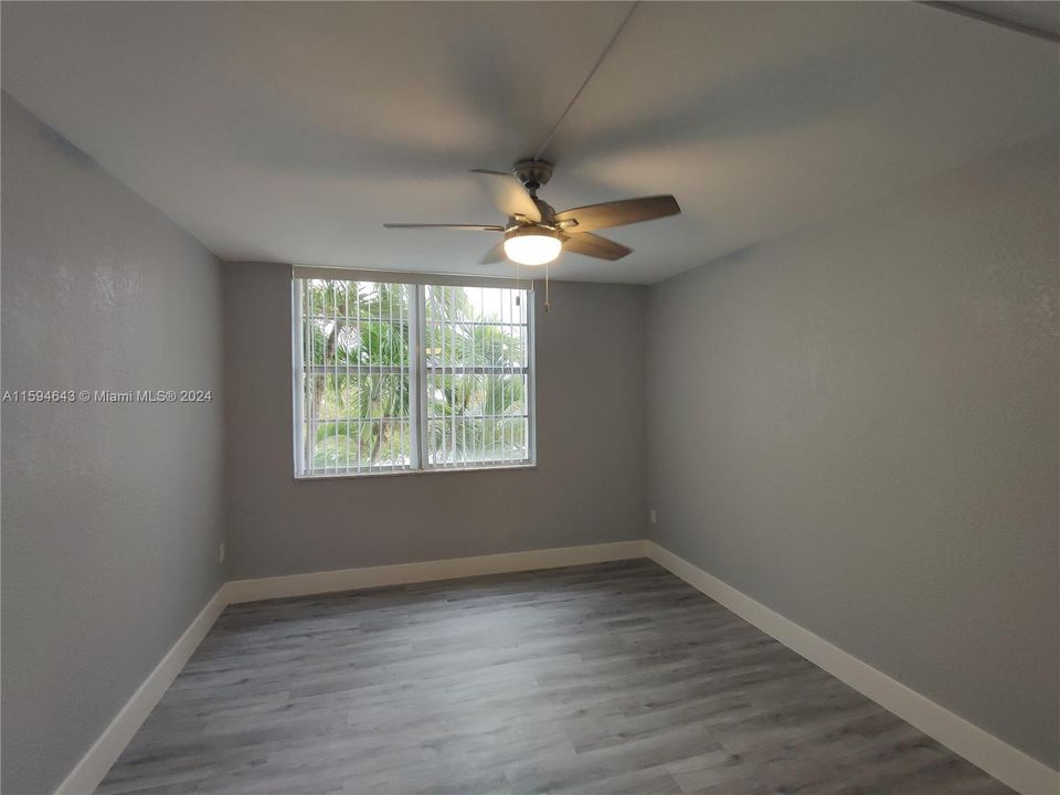 Active With Contract: $2,100 (2 beds, 2 baths, 1175 Square Feet)