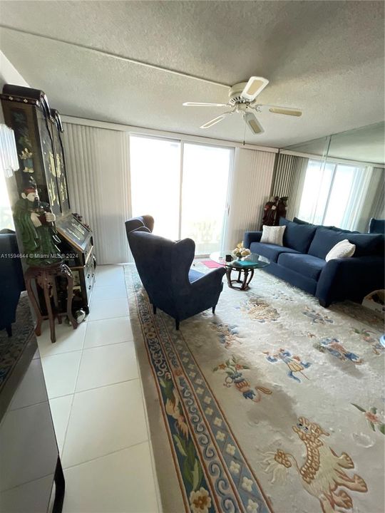 Plenty of space for furniture