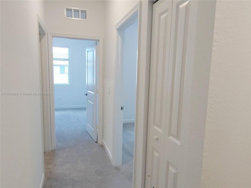 Recently Rented: $2,300 (3 beds, 2 baths, 1635 Square Feet)