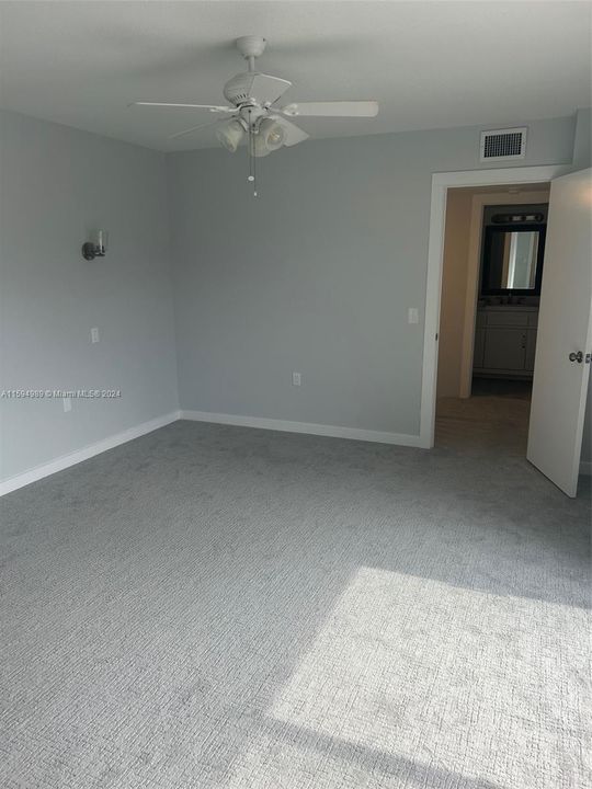 Recently Rented: $2,300 (2 beds, 2 baths, 1236 Square Feet)