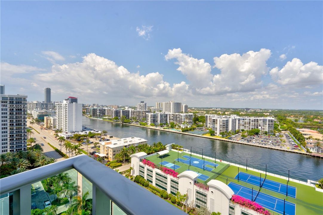 Gorgeous balcony view of the Intracoastal.