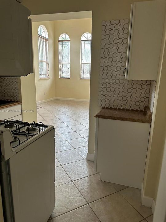 For Rent: $2,200 (1 beds, 1 baths, 0 Square Feet)