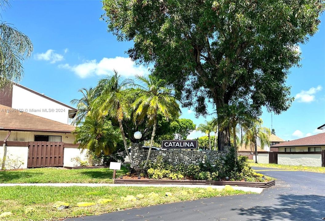 Recently Sold: $419,000 (3 beds, 2 baths, 1404 Square Feet)