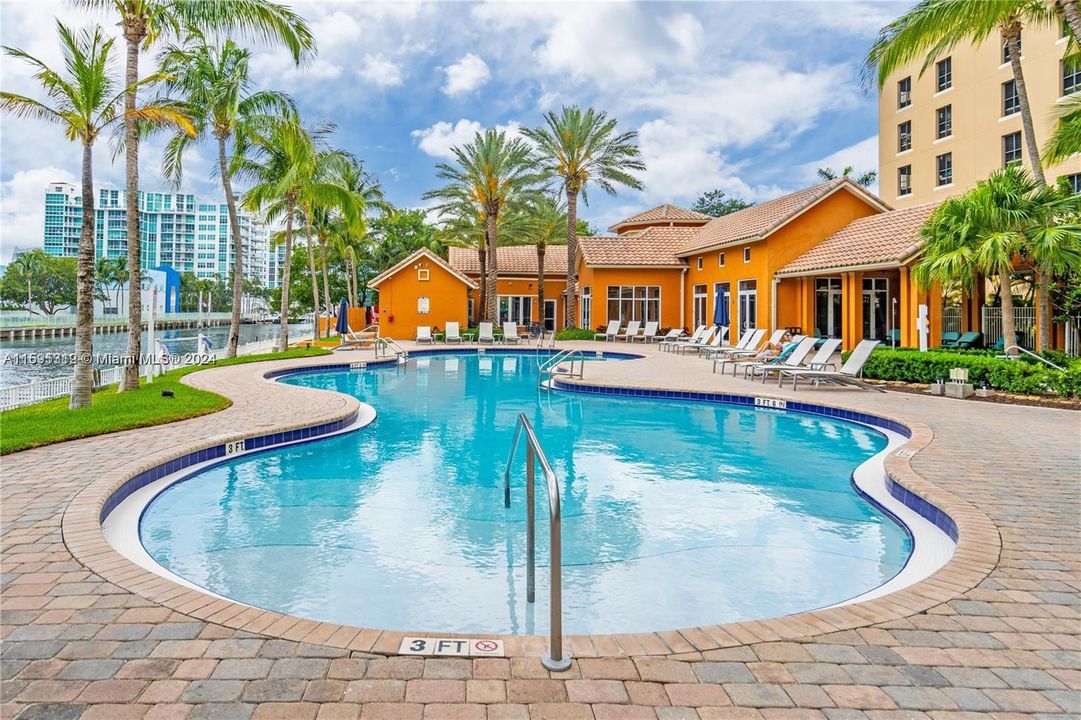 Bask in the main pool deck along the intracoastal and watch the boats go by.