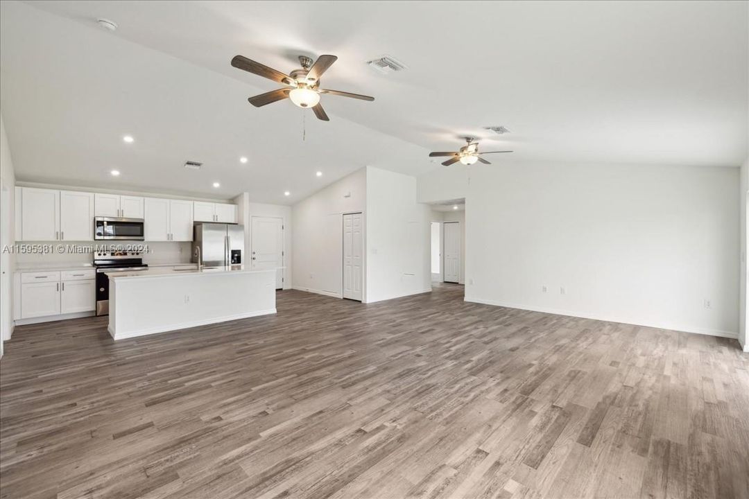 Active With Contract: $357,000 (4 beds, 3 baths, 1767 Square Feet)