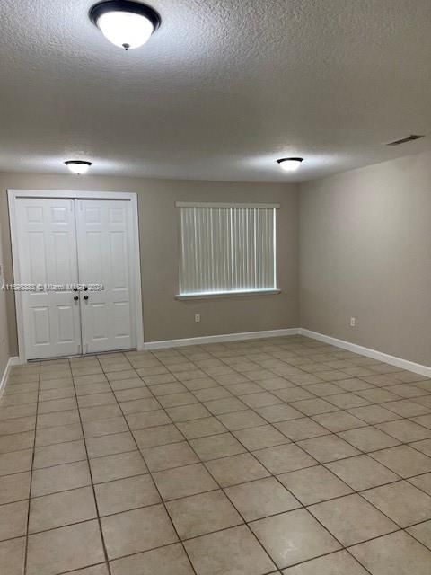 Active With Contract: $3,500 (3 beds, 2 baths, 1822 Square Feet)