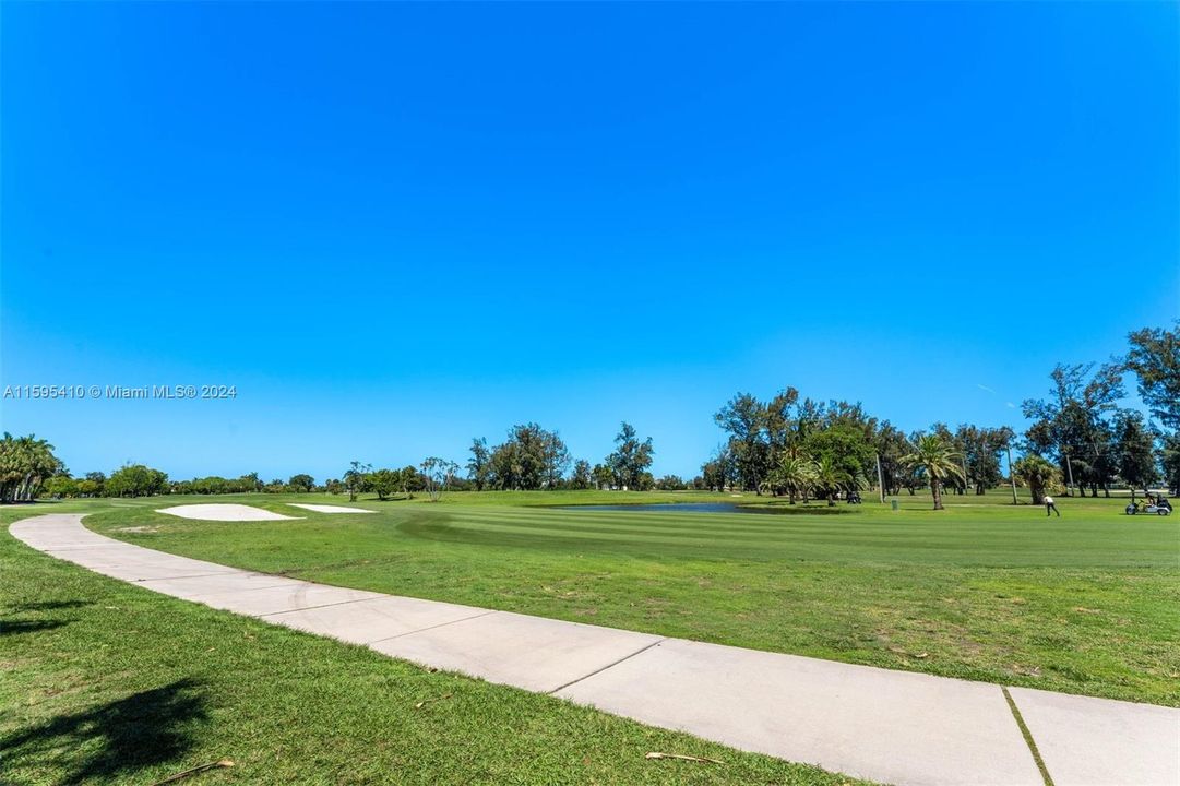 For Sale: $4,500,000 (3 beds, 2 baths, 4248 Square Feet)