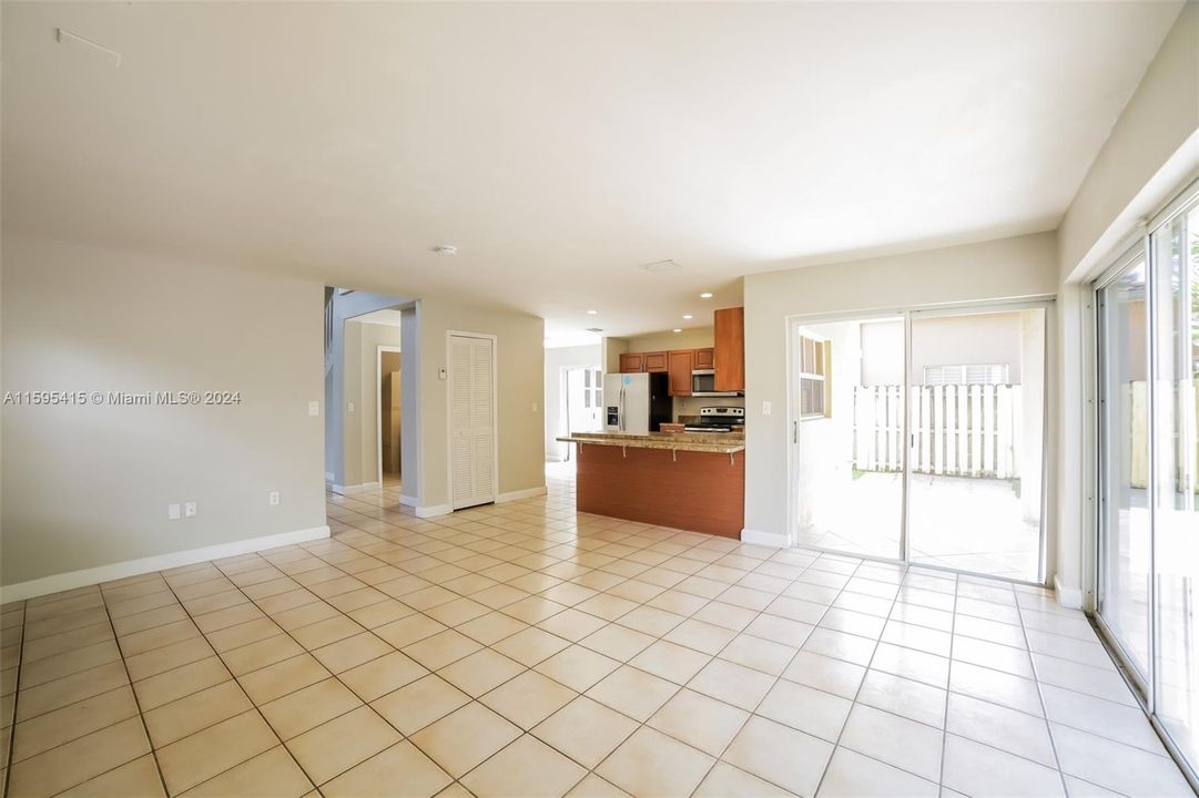 Active With Contract: $3,210 (3 beds, 2 baths, 2486 Square Feet)