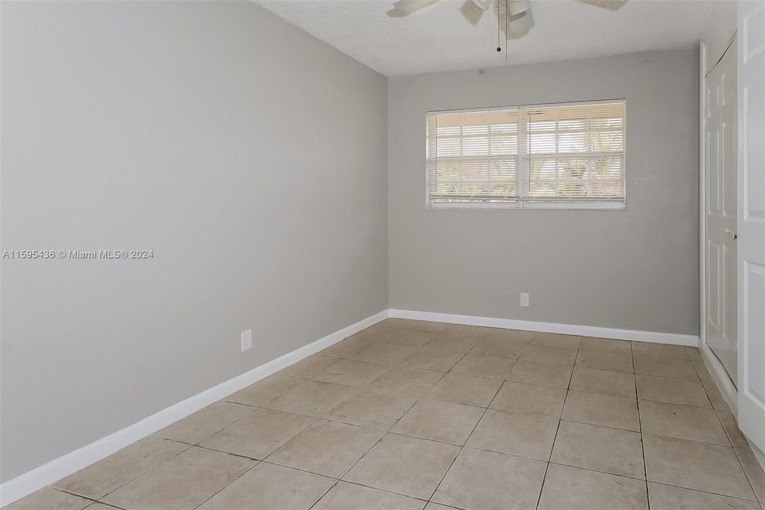 Recientemente alquilado: $2,590 (3 camas, 2 baños, 1544 Pies cuadrados)