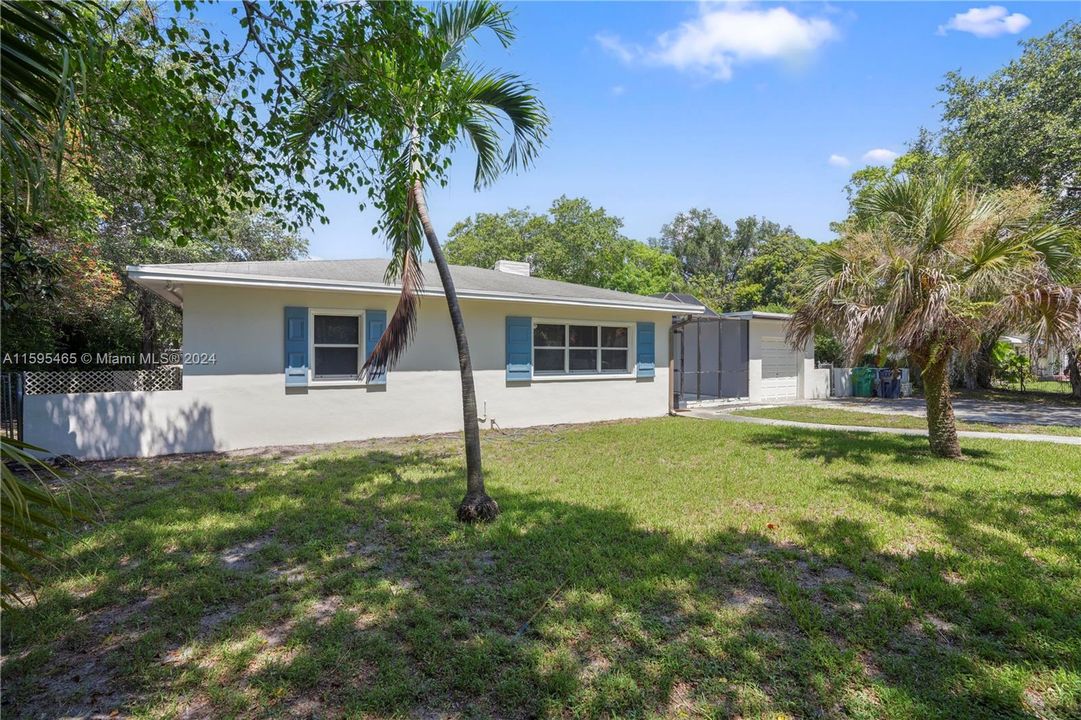 Active With Contract: $4,100 (3 beds, 2 baths, 0 Square Feet)