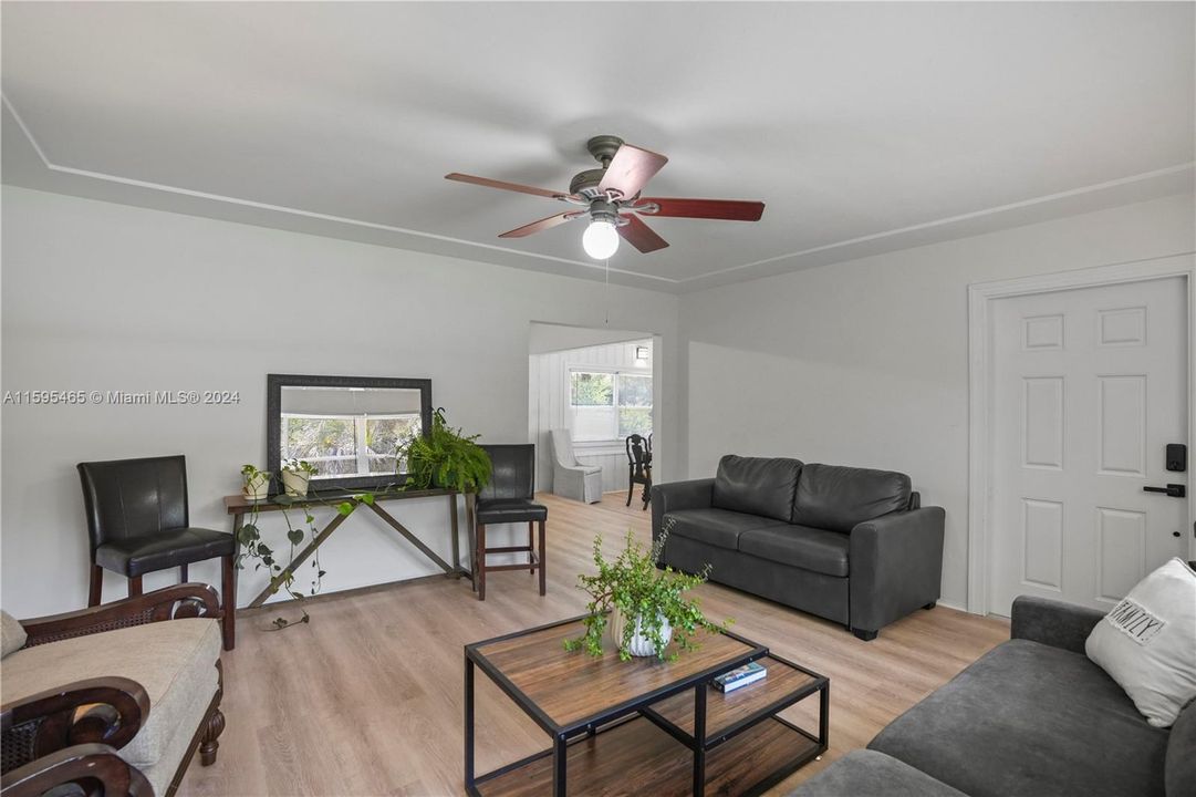 Active With Contract: $4,100 (3 beds, 2 baths, 0 Square Feet)