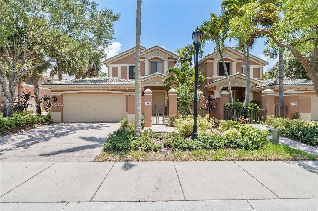 Active With Contract: $859,000 (4 beds, 2 baths, 2340 Square Feet)