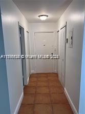 Active With Contract: $3,050 (2 beds, 1 baths, 1290 Square Feet)