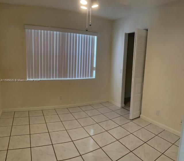 For Rent: $2,700 (2 beds, 2 baths, 893 Square Feet)