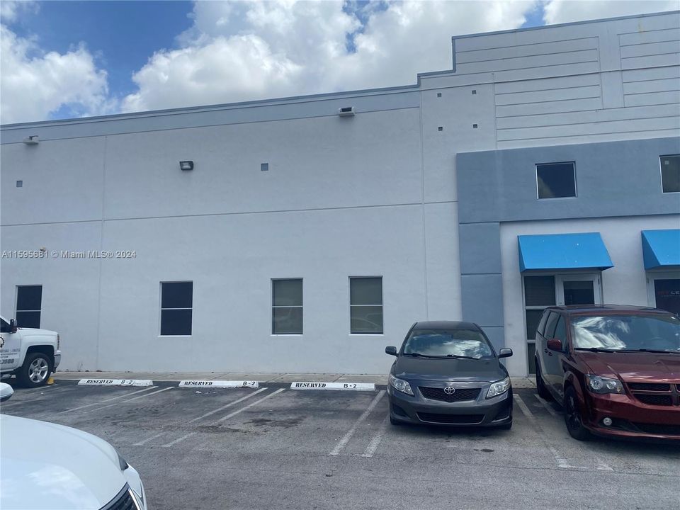 Recently Rented: $4,300 (0 beds, 0 baths, 0 Square Feet)