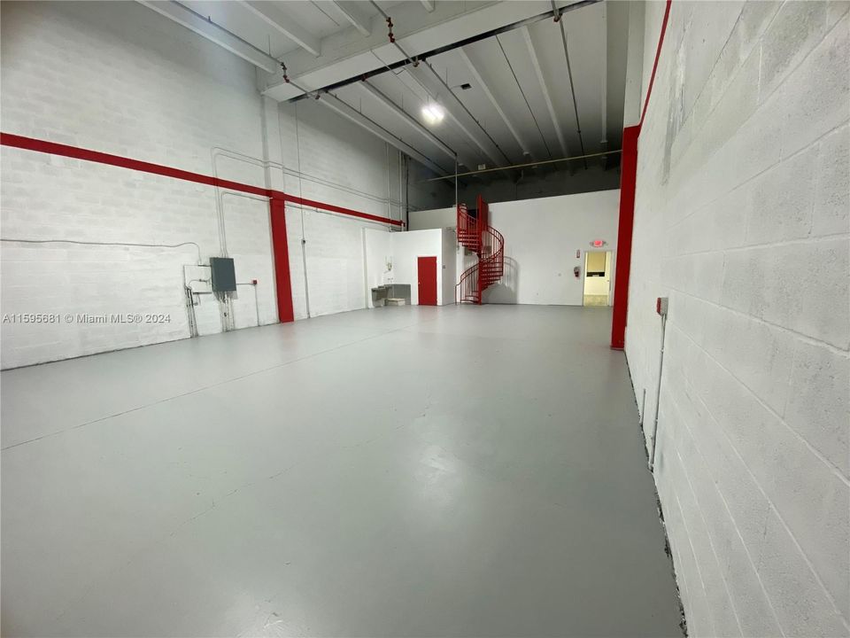 Recently Rented: $4,300 (0 beds, 0 baths, 0 Square Feet)