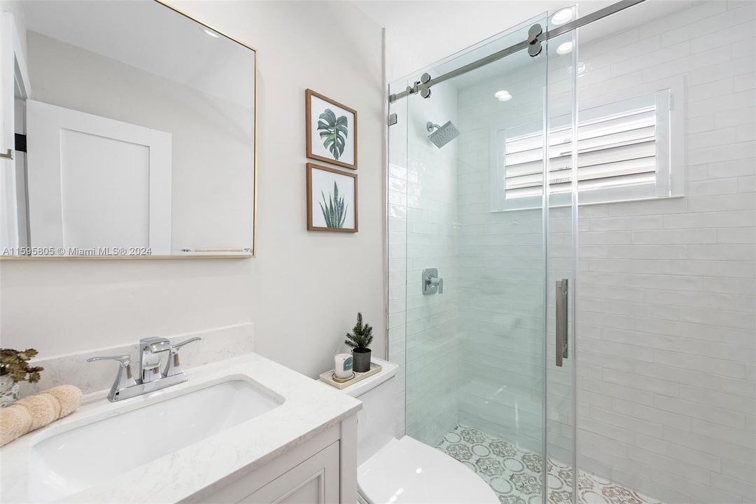 Active With Contract: $1,275,000 (3 beds, 2 baths, 1822 Square Feet)